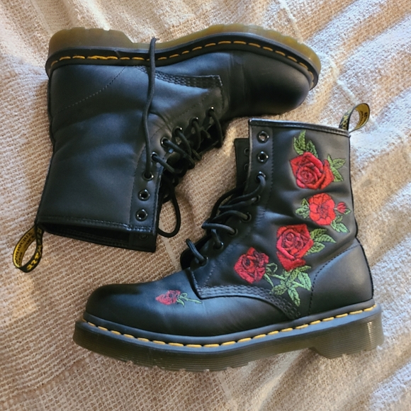 Dr. Martens 1460 Vonda Floral boots - Picture 3 of 6